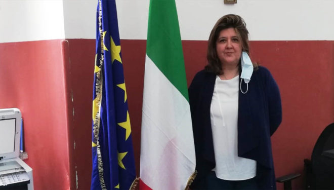 I “LIONS CLUB” di Sora-Isola del Liri regalano bandiere nuove all’Istituto Comprensivo Sora 2