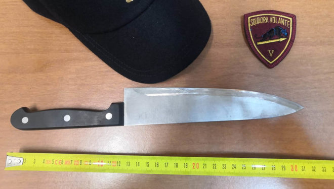 La Polizia arresta un uomo per resistenza a pubblico ufficiale e minaccia aggravata