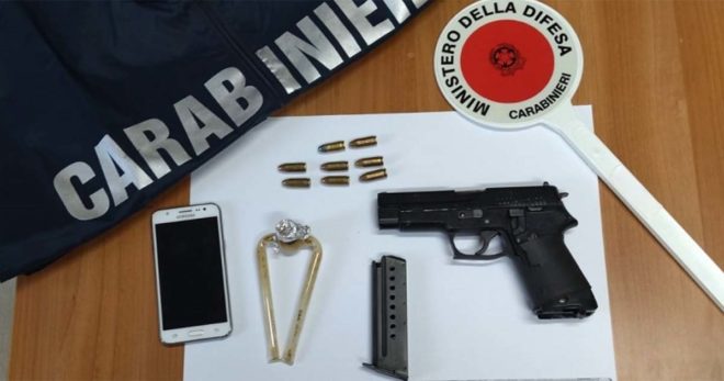 ARPINO – Spari in via della Stazione, arrestato 33enne