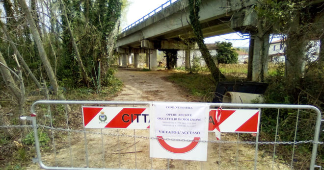 Sora: demolite stalle abusive a Campopiano e Baiolardo