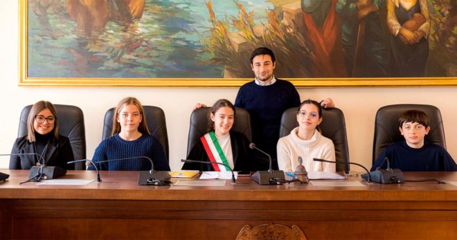 Sora: Consiglio Comunale dei Ragazzi, nominata la giunta del “baby” sindaco Giulia Porretta