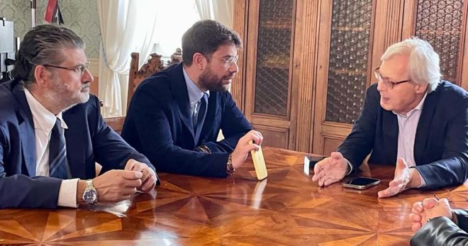 Vittorio Sgarbi in Comune a Sora