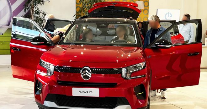 Nuova Citroën C3: compatta, agile, maneggevole. Perfetta per la guida urbana