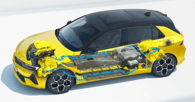 Opel Astra plug-in hybrid: fino al 31 luglio tua da 129 euro al mese