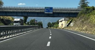 Pulizia e nuove barriere di protezione sulla superstrada Sora-Ferentino, Di Stefano ringrazia l’Anas