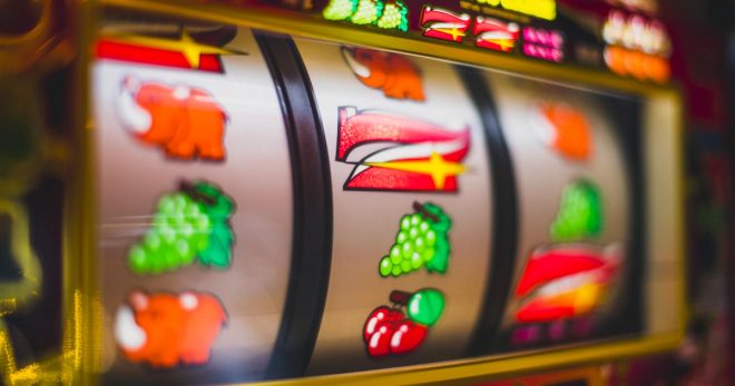 La tutela del consumatore nell’era digitale: la normativa sui casinò online in Italia