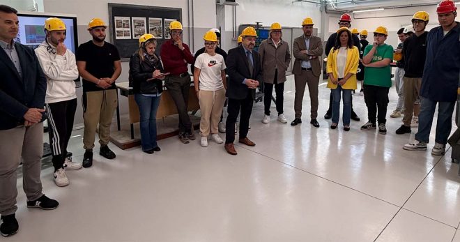 Isola del Liri, riconsegnati i laboratori del “Nicolucci–Reggio”. Di Stefano: «Scuole più sicure e moderne»