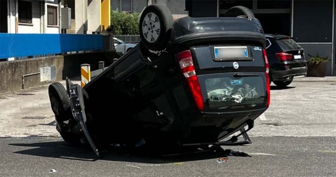 Sora: auto si ribalta in viale San Domenico