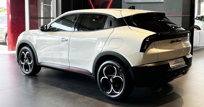 Alfa Romeo Junior guida la crescita delle immatricolazioni del Biscione