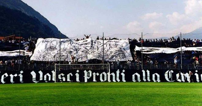 Calcio: domenica 7 settembre Giulianova-Sora. Tifosi bianconeri mobilitati: bus e auto verso l’Abruzzo
