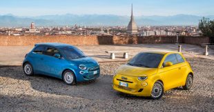 Fiat 500 Hybrid Torino, ritorno alle origini nello storico stabilimento di Mirafiori