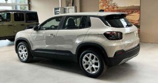 Jeep Avenger e-hybrid: prezzo scontato fino a fine gennaio 2026