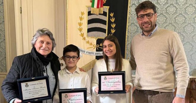 Sora: il sindaco Di Stefano incontra Annagiulia Fusco e Francesco Halilaj dopo “The Voice Kids”