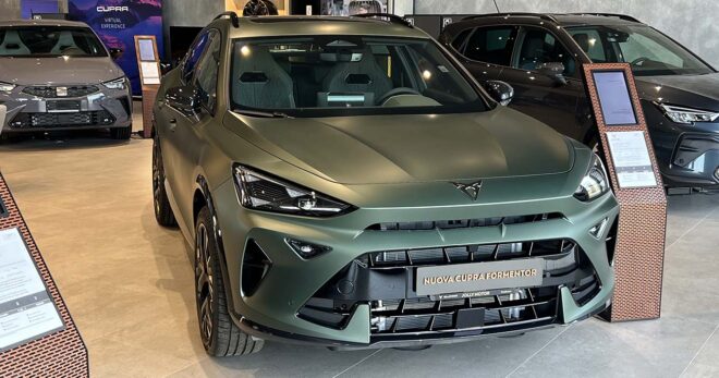 CUPRA Formentor Tribe Edition da 275 euro al mese: l’offerta di agosto 2026 per la plug-in hybrid da 204 CV
