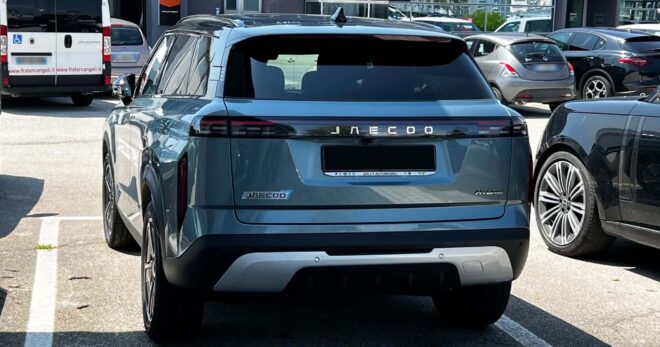 Jaecoo 7: il full hybrid da 224 CV è tuo da 179 euro al mese fino al 31/08/26