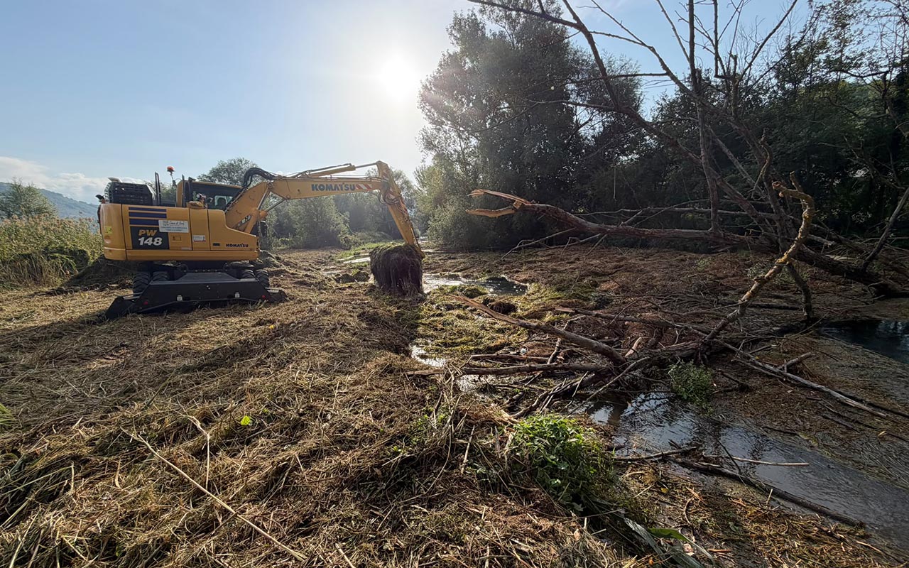 Conca di Sora al lavoro sul Fibreno per la manutenzione del fiume e lavori urgenti su una condotta