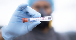 Sora: «Variante Omicron, quarantene e vaccini pediatrici». Interessante convegno in programma