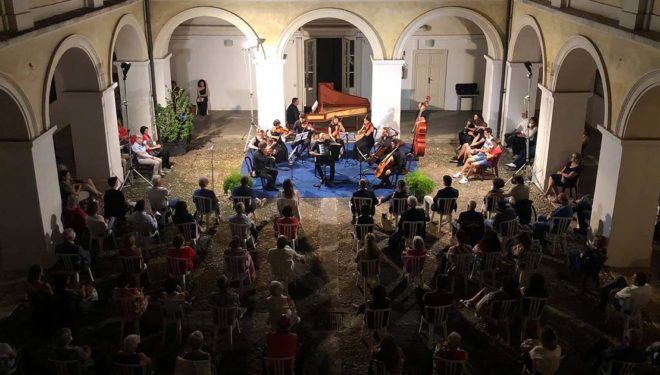 SORA – Centenario nascita Astor Piazzolla: suggestivo concerto nel chiostro del Palazzo Baronio