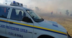 Incendio a La Bagnara: Vigili del Fuoco e Protezione Civile domano le fiamme