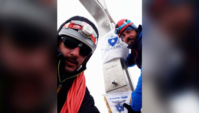 La bandiera del CAI SORA sventola sulla cima dell’Ortles, nel Parco Nazionale dello Stelvio