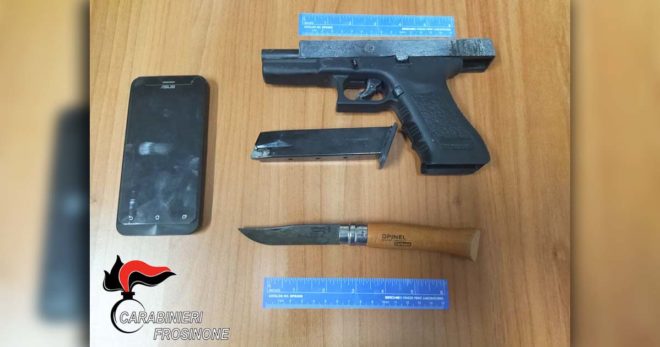 Sora, rapine in uno studio grafico e in una sartoria: i Carabinieri identificano gli autori