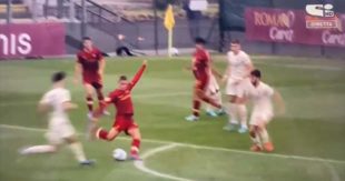 Roma-Portimorense 2-0: Faticanti in campo con la squadra di Mourinho