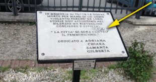 La Città di Sora “con” il femminicidio: sdegno per la scritta sulla targa delle vittime alla Villa Comunale