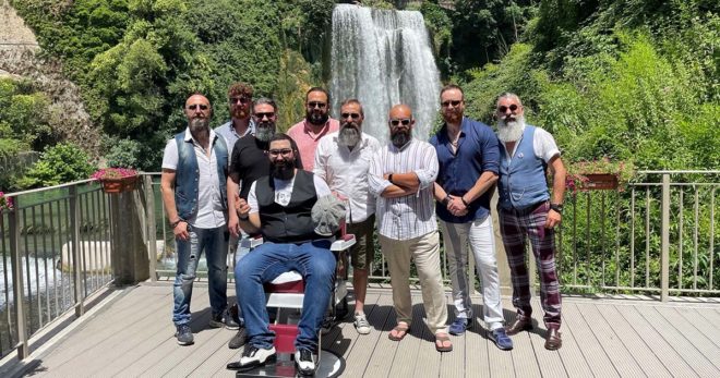 “L’Isola del Barbuti”: successo per l’iniziativa di Rocco Marsigliese nella Città delle Cascate