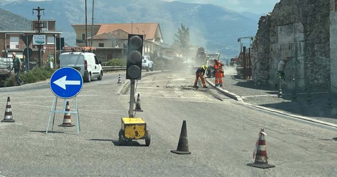 Sora: dopo 17 anni nuovo asfalto in viale San Domenico. Lavori iniziati stamani