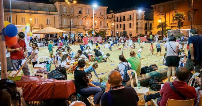 Grande successo per “Giochiamo con la sabbia”. Sora sempre più a misura di bambino