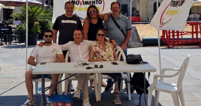 Sora: gli attivisti del Movimento Cinque Stelle tornano in piazza per parlare con la gente