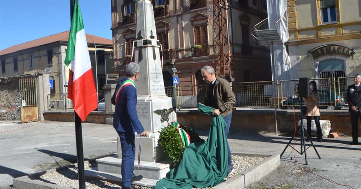 Isola del Liri - Inaugurato il Monumento ai Caduti davanti alla ex "CRDM"