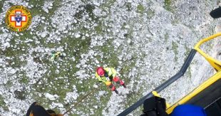 Infortunio in montagna: 32enne elitrasportato