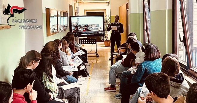 Sora: i Carabinieri incontrano i ragazzi del Liceo Classico “Vincenzo Simoncelli”