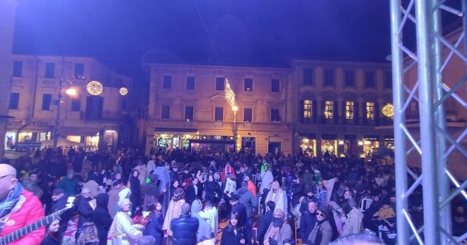 Sora: pienone in piazza Palestro per la 1a Tombolata Vivente