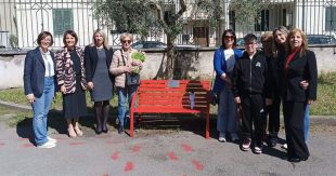 Sora: una panchina rossa in memoria della 19enne Antonietta Esposito