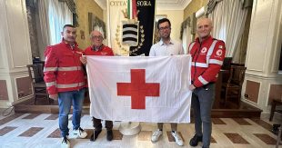 160° fondazione Croce Rossa Italiana: donata bandiera dell’ente al Comune di Sora