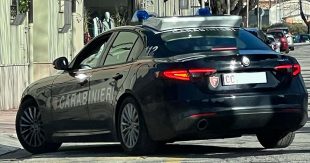 Isola del Liri, blitz di Carabinieri e Polizia: sequestrati cocaina, smartphone e appunti