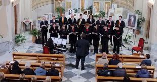 Sora: grande successo per il concerto del Coro Voci Sparse nella chiesa S. Maria Porta Coeli