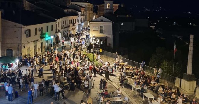 Alvito, successo per la quarta edizione della Festa del “Pan a Moll”