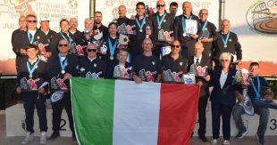 Tiro a volo, l’Italia guidata da Sandro Polsinelli chiude in trionfo il Mondiale di fossa universale