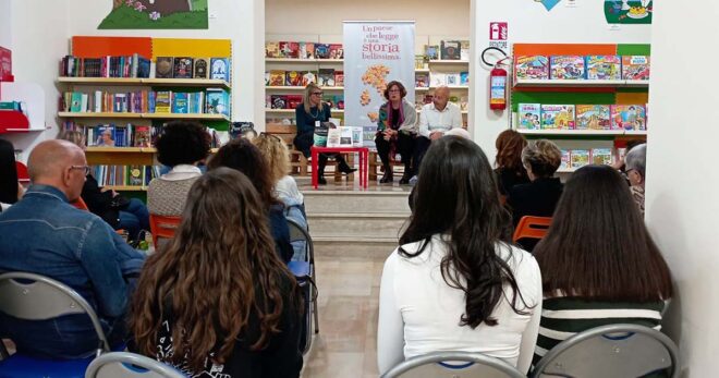 Sora, successo per la presentazione della silloge “Inseguendo le nuvole” di Maria Vicini