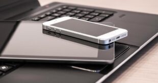 Sora, furto notturno alla scuola media Facchini: rubati computer e tablet