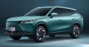 OMODA 7 SHS-P: il SUV plug-in hybrid che punta su sicurezza e autonomia. A maggio 26 è tuo da 259 euro/mese